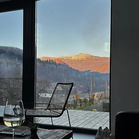 Дом отдыха гірські будиночки *