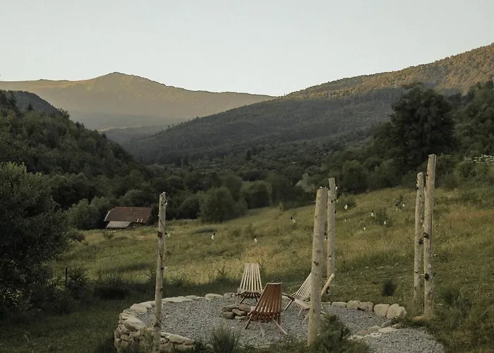 гірські будиночки Zhdeniievo